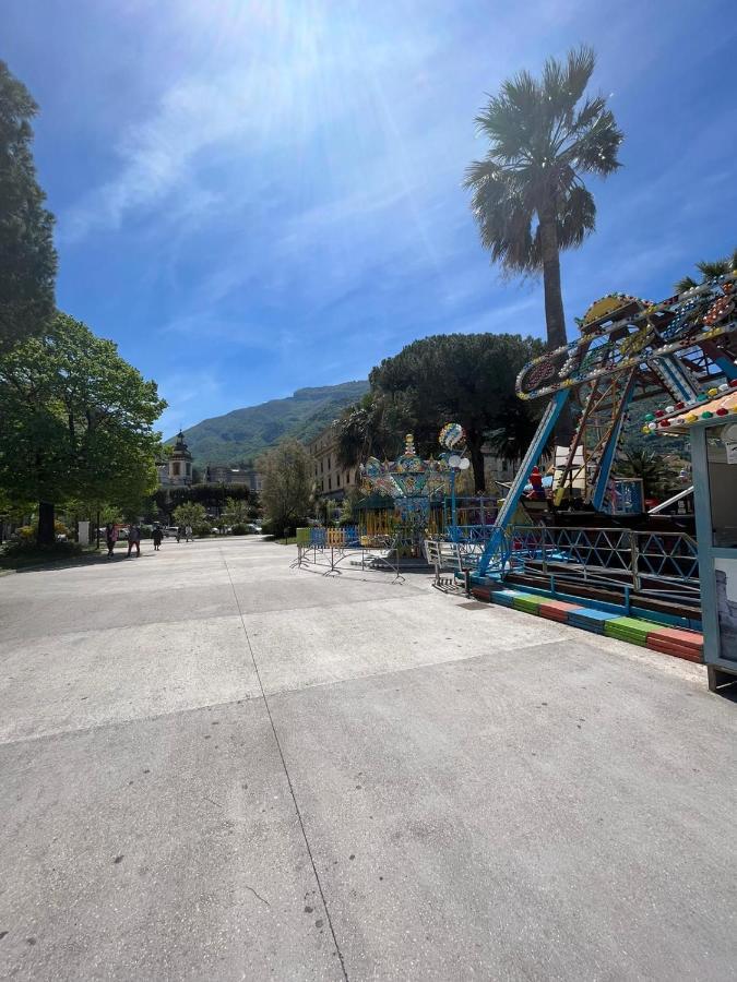 Centro Stabia Apartment กาสเตลลัมมาเร ดิ สตาเบีย ภายนอก รูปภาพ